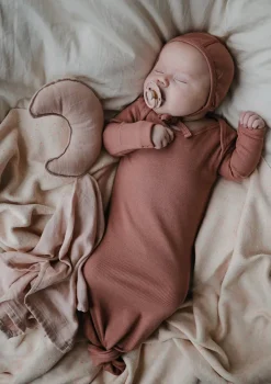 Baby Bonnet gerippt cedar