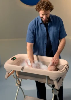 faltbare Badewanne 'Indigo Plus' inkl. Mesh-Einhang für Neugeborene Sage Green