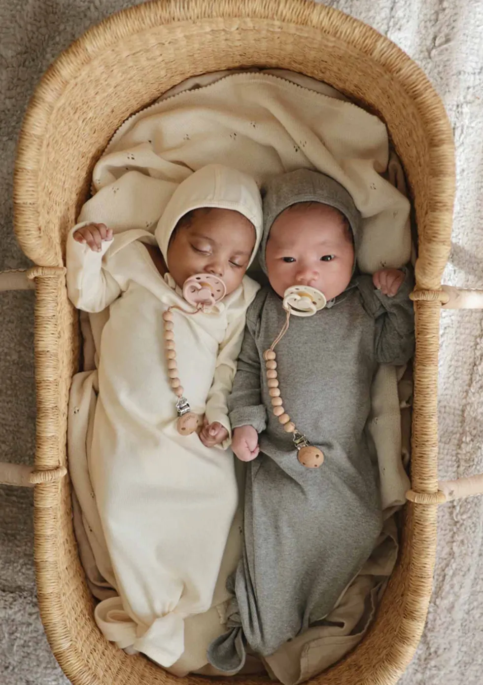 Geknotetes Babykleid Gray mélange