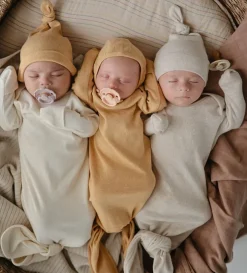 Geknotetes Babykleid roman green