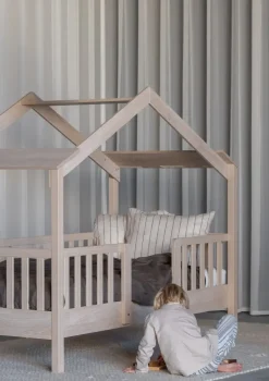 Hausbett 'Chalet' Natural Ash 200 x 90 cm