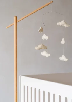 Holzständer für Betthimmel und Mobile