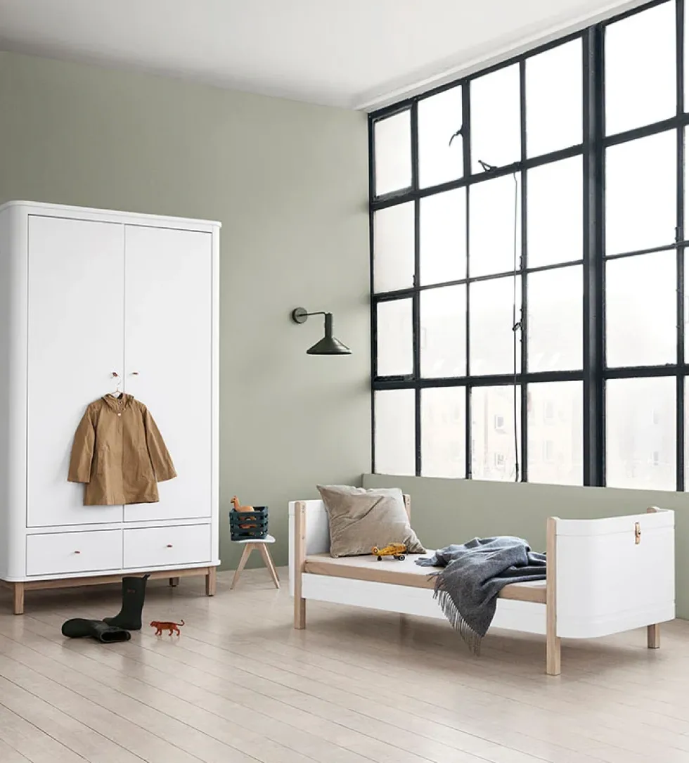 Kleiderschrank 'Wood' 2-türig weiss