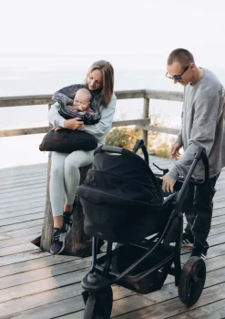 Kombi-Kinderwagen 'Mono 3' Schwarz