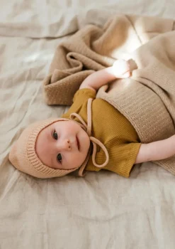 Merino Bonnet 'Dolly' Apricot