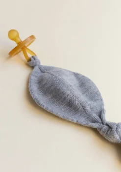 Merino Strick-Schnullertuch 'Titi Comforter' grey melange