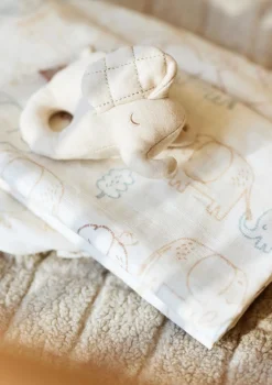 Rassel 'Elephant Tales'