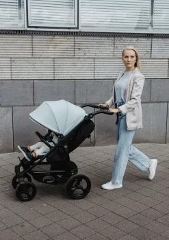 Sportwagen 'Mono 4' Blau