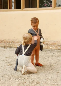 Strumpfhose mit Trägern mit Fuß cream blend