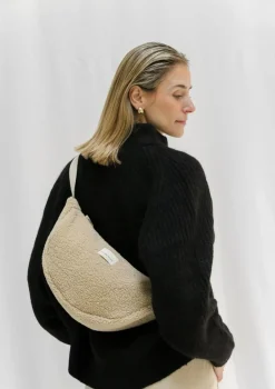 Umhängetasche 'Teddy Adult Fanny Pack' Ecru