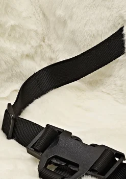 Veganer Lammfell-Sitzeinsatz weiß/schwarz
